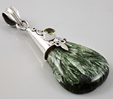 Кулон с серафинитом и перидотом Серебро 925