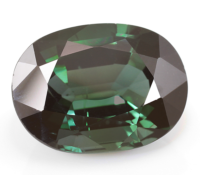 Насыщенно-зеленый турмалин 4,4 карат