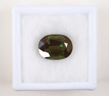 Насыщенно-зеленый турмалин 4,4 карат 