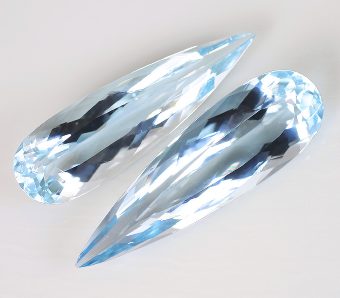 Пара аквамаринов 5,9 карат