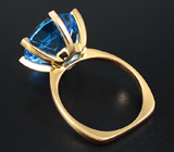 Кольцо с топазом и бриллиантами Золото