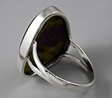 Кольцо с серпентенитом с включениями стихтита Серебро 925