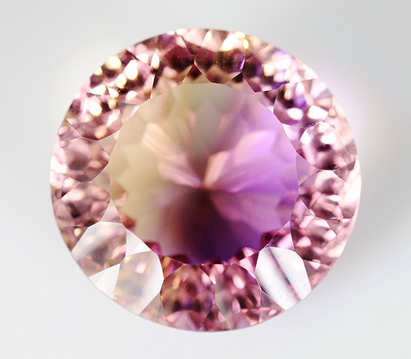 Аметрин 12,66 карат