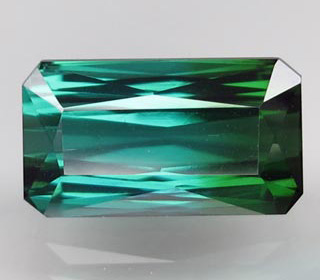 Полихромный "неоновый" турмалин 3,11 карат