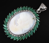 Кулон с перламутровой камеей и изумрудами Серебро 925