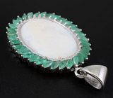 Кулон с перламутровой камеей и изумрудами Серебро 925