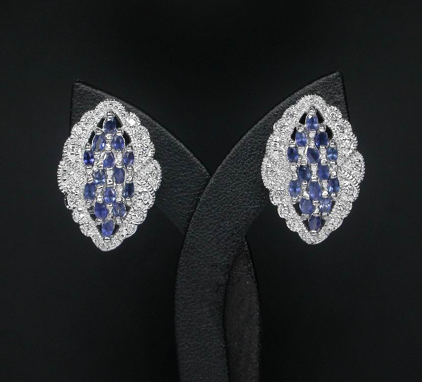 Роскошные серьги с сапфирами