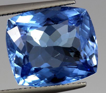 Аквамарин 10,75 карат