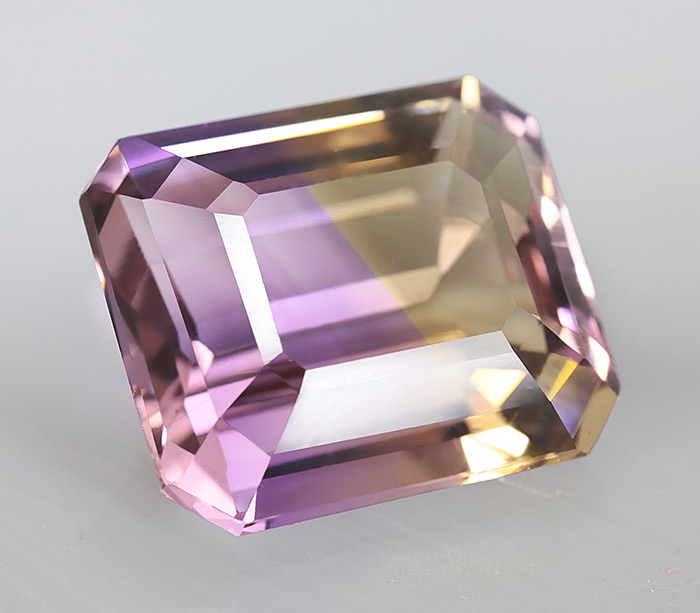 Аметрин 5,62 карат