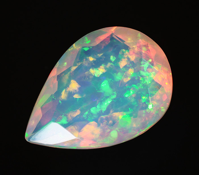 Ограненный эфиопский опал 2,08 карат