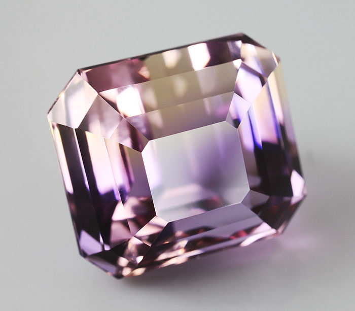 Аметрин 13,65 карат