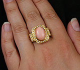 Кольцо с solid кораллом и бриллиантами Золото