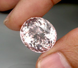 Крупный морганит 17,95 карат 