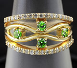 Кольцо с уральскими демантоидами и бриллиантами Золото