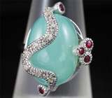 Кольцо c халцедоном, пурпурными сапфирами и бесцветными топазами Серебро 925