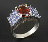 Кольцо с империал топазом и танзанитами Серебро 925