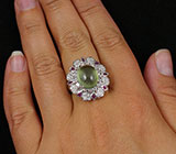 Кольцо с пренитом, пурпурными сапфирами и бесцветными топазами Серебро 925