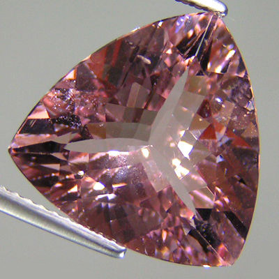 Морганит 7,66 карат