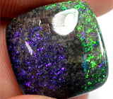 Эффектный двухцветный опал 6,75 карат 