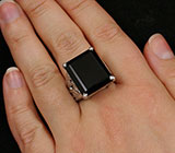 Крупное кольцо с черной шпинелью Серебро 925