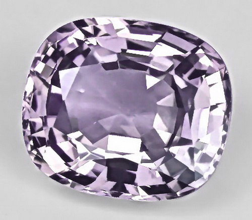 Крупная шпинель высокой чистоты 5,03 карат