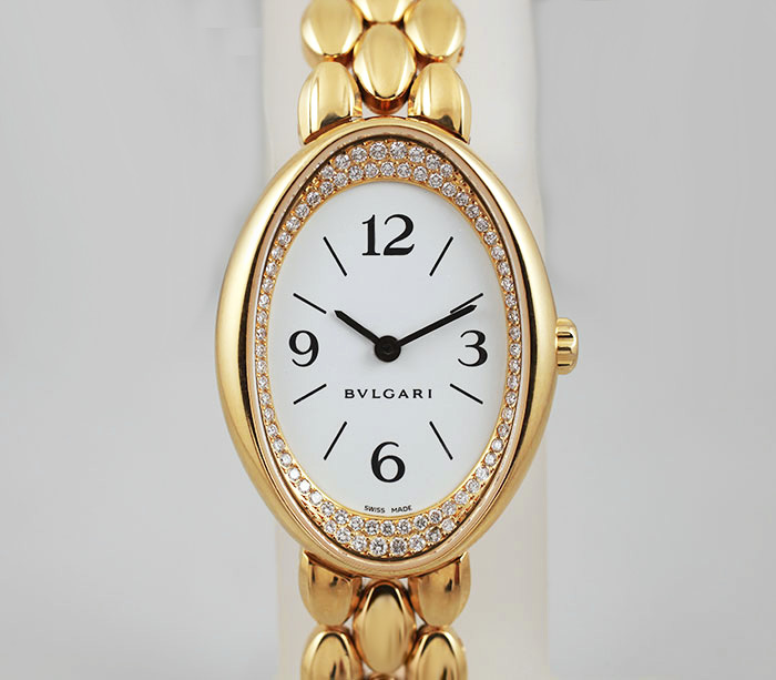 Женские часы с бриллиантами от "BVLGARI"