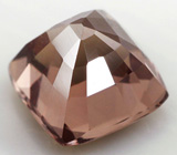 Чистейший гранат со сменой цвета 1,38 карат 