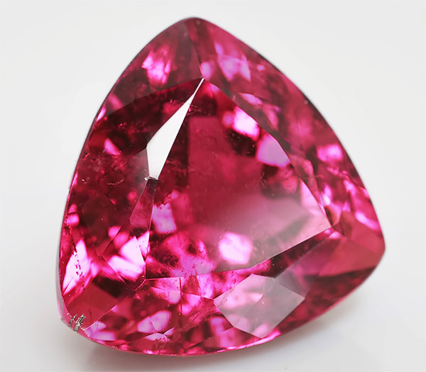 Рубеллит турмалин 14,23 карат 