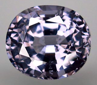 Серебристо-лавандовая шпинель 3,44 карат