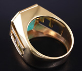 Перстень с роскошным изумрудом 9,5 карат и бриллиантами Золото
