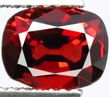 Красно-оранжевая шпинель 2,26 карат 