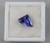 Танзанит авторской огранки 3,23 карат! Топовый цвет 