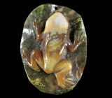 Камея-подвеска "Лягушка на листе кувшинки" из цельной яшмы 42 грамм 
