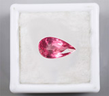 "Неоновая" красная шпинель 1,04 карат 