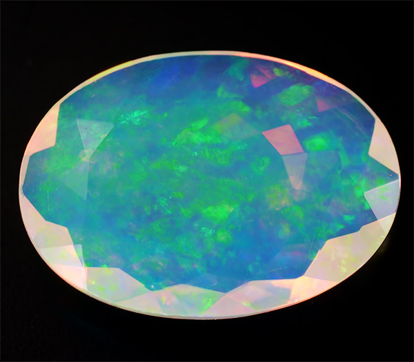 Ограненный эфиопский опал 3,05 карат