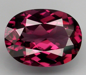 Пурпурно-красная шпинель 1,72 карат