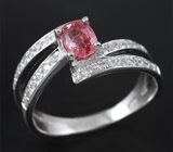 Элегантное серебряное кольцо с розовой шпинелью 0,54 карат Серебро 925