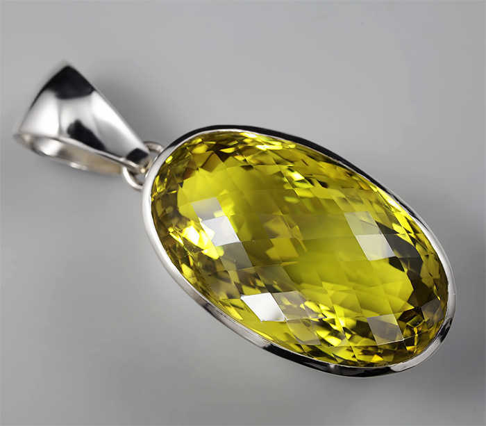 Серебряный кулон с лимонным цитрином