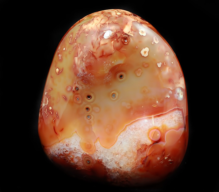 Корнелиан 662 грамм