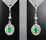 Прелестные серебряные серьги с изумрудами Серебро 925