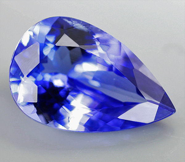 Танзанит 2 карат! Отличный цвет