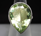 Серебряное кольцо с зеленым аметистом Серебро 925