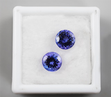 Пара чистейших танзанитов 2,59 карат 
