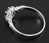 Прелестное серебряное кольцо c оранжевым цирконом