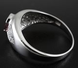 Серебряное кольцо c пурпурной шпинелью 0,66 карат Серебро 925