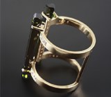 Кольцо с зелеными турмалинами и бриллиантами