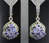 Великолепные серебряные серьги с танзанитами и цаворитами гранатами Серебро 925
