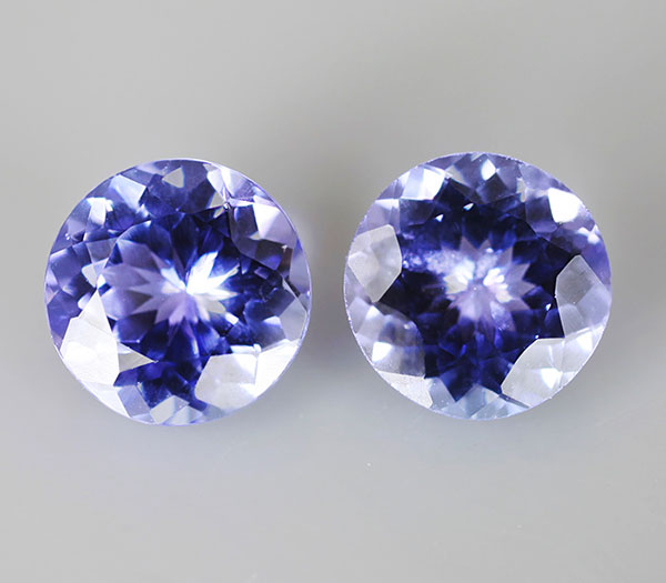 Пара танзанитов 1,46 карат