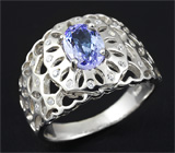 Замечательное серебряное кольцо с танзанитом 0,98 карат Серебро 925
