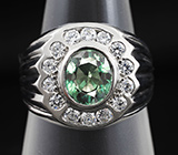 Стильное серебряное кольцо с превосходным зеленым сапфиром Серебро 925